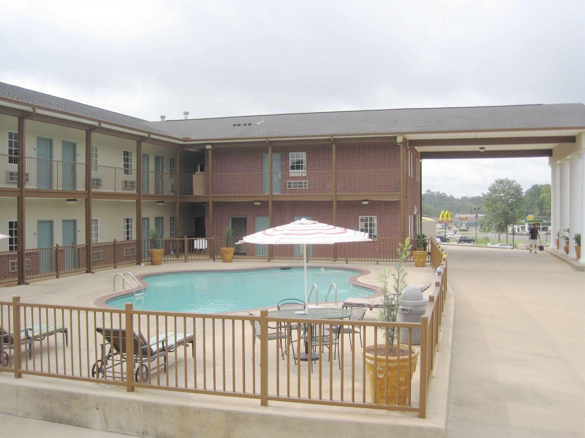 Weston Inn&Suites Rusk Exterior foto